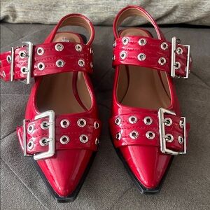 🖤STEVE MADDEN GRAYA RED PATENT SLINGBACK FLATS size 8